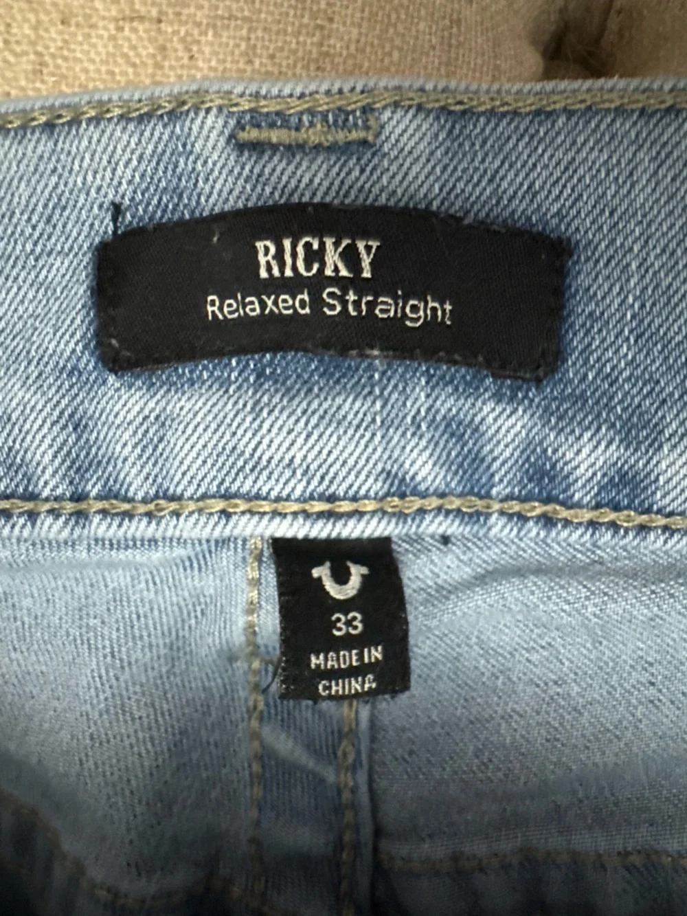 True Religion Ricky Relaxed Straight Leg Jeans Size 33...Waist 33